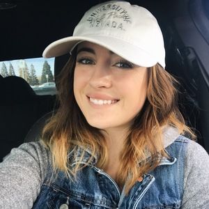 Meet your Posher, Mckenzie